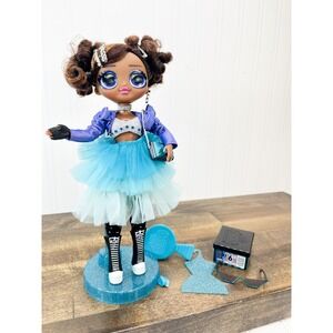 LOL Surprise Miss Glam OMG Surprise Fashion Doll with accessories